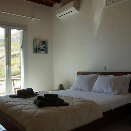 Cycladic With Sea View In Kalo Livadi בית נופש *
