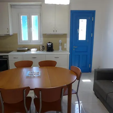 Cycladic With Sea View In Kalo Livadi בית נופש